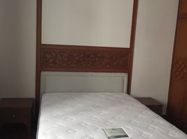 2 Schlafzimmer Appartement zu vermieten im Newton Tower, Khlong Toei