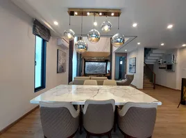 4 спален Вилла for sale in Паттайя Чонбури, Nong Prue, Паттайя