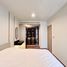 1 Schlafzimmer Appartement zu vermieten im Ideo Q Sukhumvit 36, Khlong Tan, Khlong Toei