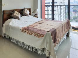 1 Bedroom Condo for rent at Noble ReD, Sam Sen Nai