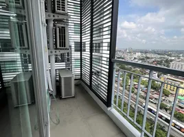 2 Bedroom Apartment for sale at The Room Sathorn-Taksin, Bang Yi Ruea