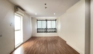 Studio Wohnung zu verkaufen in Arun Ammarin, Bangkok Lumpini Place Pinklao 2