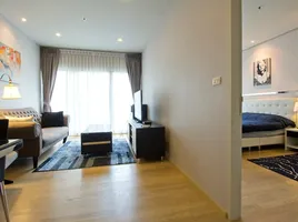 1 Bedroom Condo for rent at Noble Refine, Khlong Tan, Khlong Toei