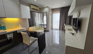 1 Bedroom Condo for sale in Khlong Ton Sai, Bangkok Urbano Absolute Sathon-Taksin