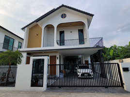 4 Bedroom House for sale in Chiang Mai International Airport, Suthep, San Phak Wan