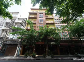 20 Bedroom Hotel for sale in Chong Nonsi BTS, Si Lom, Suriyawong