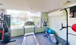 Photo 4 of the Communal Gym at Le Cote Sukhumvit 14