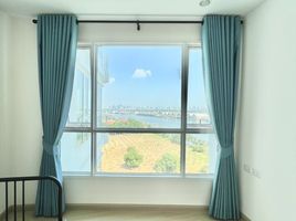 3 Bedroom Condo for sale at Supalai Riva Grande, Chong Nonsi