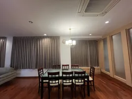 3 спален Кондо в аренду в Acadamia Grand Tower, Khlong Tan Nuea, Щаттхана