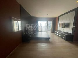 2 Bedroom Apartment for rent at Noble Remix, Khlong Tan