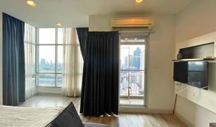 1 Bedroom Condo for sale in Thung Wat Don, Bangkok Centric Sathorn - Saint Louis