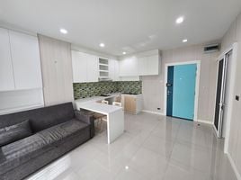 1 Schlafzimmer Wohnung zu verkaufen im Urbana City Bangsaen, Saen Suk