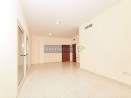 1 Schlafzimmer Appartement zu verkaufen im Golf Apartments, Al Hamra Village