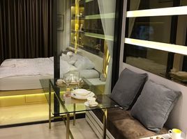 1 Bedroom Condo for rent at Life One Wireless, Lumphini