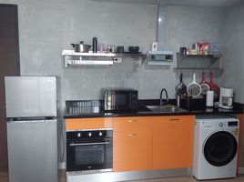 1 Schlafzimmer Wohnung zu verkaufen im Click Condo Sukhumvit 65, Phra Khanong Nuea