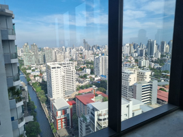 2,311.21 m² Office for rent at SINGHA COMPLEX, Bang Kapi, Huai Khwang, Bangkok