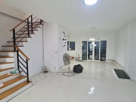 3 Bedroom Townhouse for rent in Mueang Pathum Thani, Pathum Thani, Ban Chang, Mueang Pathum Thani