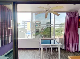 1 Schlafzimmer Wohnung zu verkaufen im Jomtien Hill Resort Condominium , Nong Prue