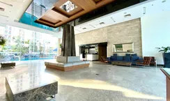 Фото 3 of the Reception / Lobby Area at The Cliff Pattaya