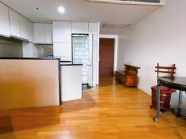 1 Bedroom Condo for sale at Urbana Sathorn, Thung Mahamek