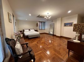 3 Schlafzimmer Wohnung zu vermieten im Chez Moi Bangkok Serviced Apartment, Khlong Tan