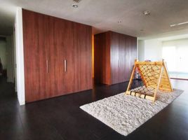 4 Bedroom Apartment for sale at 185 Rajadamri, Lumphini, Pathum Wan