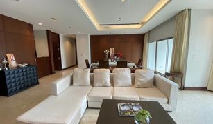 曼谷 Chorakhe Bua The Royal Residence 3 卧室 公寓 售 