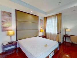 3 спален Кондо в аренду в Piyathip Place, Khlong Tan Nuea