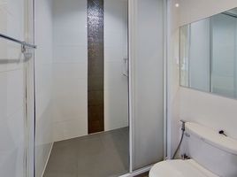 1 спален Кондо в аренду в Aspire Sukhumvit 48, Phra Khanong