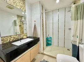 1 Bedroom Condo for sale at Paradise Park, Nong Prue