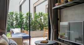 Available Units at FYNN Aree
