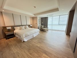 3 Bedroom Apartment for rent at The Grand Ekkamai, Phra Khanong Nuea