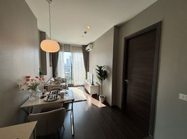 1 Schlafzimmer Appartement zu vermieten im C Ekkamai, Khlong Tan Nuea