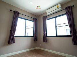 3 Schlafzimmer Haus zu verkaufen im Life Bangkok Boulevard Rachaphruek-Pinklao, Mahasawat