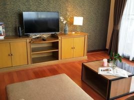 2 Bedroom Condo for rent at Mitkorn Mansion, Lumphini