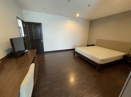 3 Bedroom Apartment for rent at Charoenjai Place, Khlong Tan Nuea