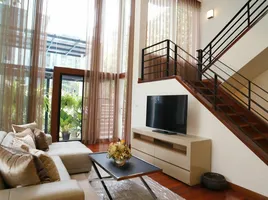 4 Schlafzimmer Haus zu vermieten im Levara Residence, Khlong Tan