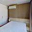2 Schlafzimmer Wohnung zu vermieten im Klass Silom Condo, Si Lom, Bang Rak