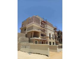 3 Bedroom Townhouse for sale at Sarai, Mostakbal City Compounds, Mostakbal City - Future City