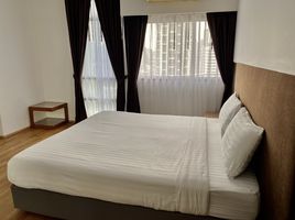 2 Schlafzimmer Appartement zu vermieten im Nantiruj Tower, Khlong Toei