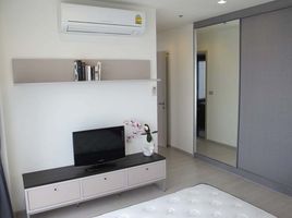 2 Bedroom Condo for sale at Rhythm Sukhumvit 36-38, Khlong Tan