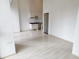 1 Bedroom Apartment for sale at Noble Revolve Ratchada 2, Huai Khwang