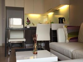 คอนโด 1 ห้องนอน ให้เช่า ในโครงการ เออบาโน่ แอปโซลูท สาทร-ตากสิน, คลองต้นไทร, คลองสาน