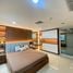 1 Bedroom Condo for rent at Tonson Court (Leasehold), Lumphini