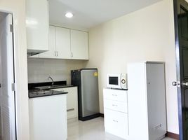 1 Schlafzimmer Appartement zu vermieten im Charming Resident Ekkamai , Phra Khanong Nuea