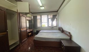 Khlong Tan, ဘန်ကောက် Aree Mansion တွင် 3 အိပ်ခန်းများ တိုက်ခန်း ရောင်းရန်အတွက်
