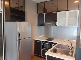 2 Bedroom Condo for rent at The Complete Narathiwat, Chong Nonsi