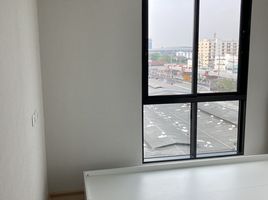 2 спален Кондо в аренду в Plum Condo Mix Chaengwattana, Talat Bang Khen