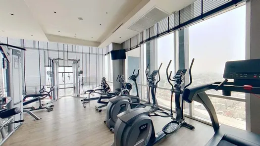 3D视图 of the Communal Gym at Centric Sea