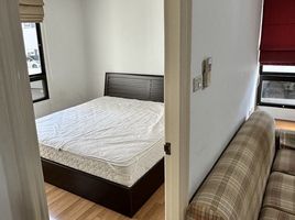 1 Bedroom Condo for rent at Lumpini Place Narathiwasratchanakarin, Chong Nonsi